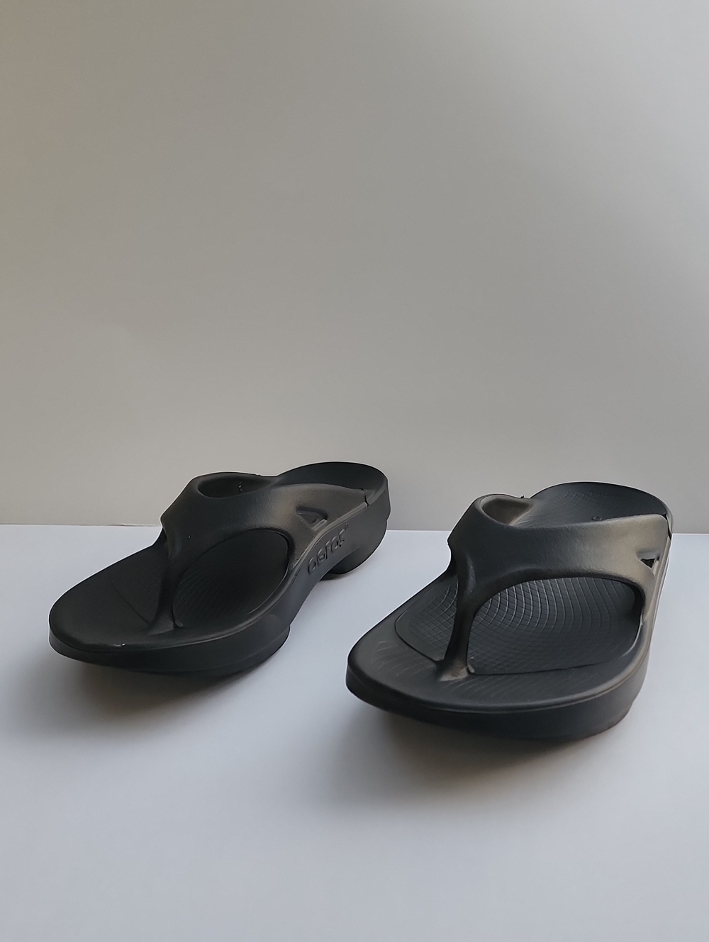 OOFOS Ooriginal Matte Black Waterdrop Sandals Unisex Recovery Comfort M 11 W 13